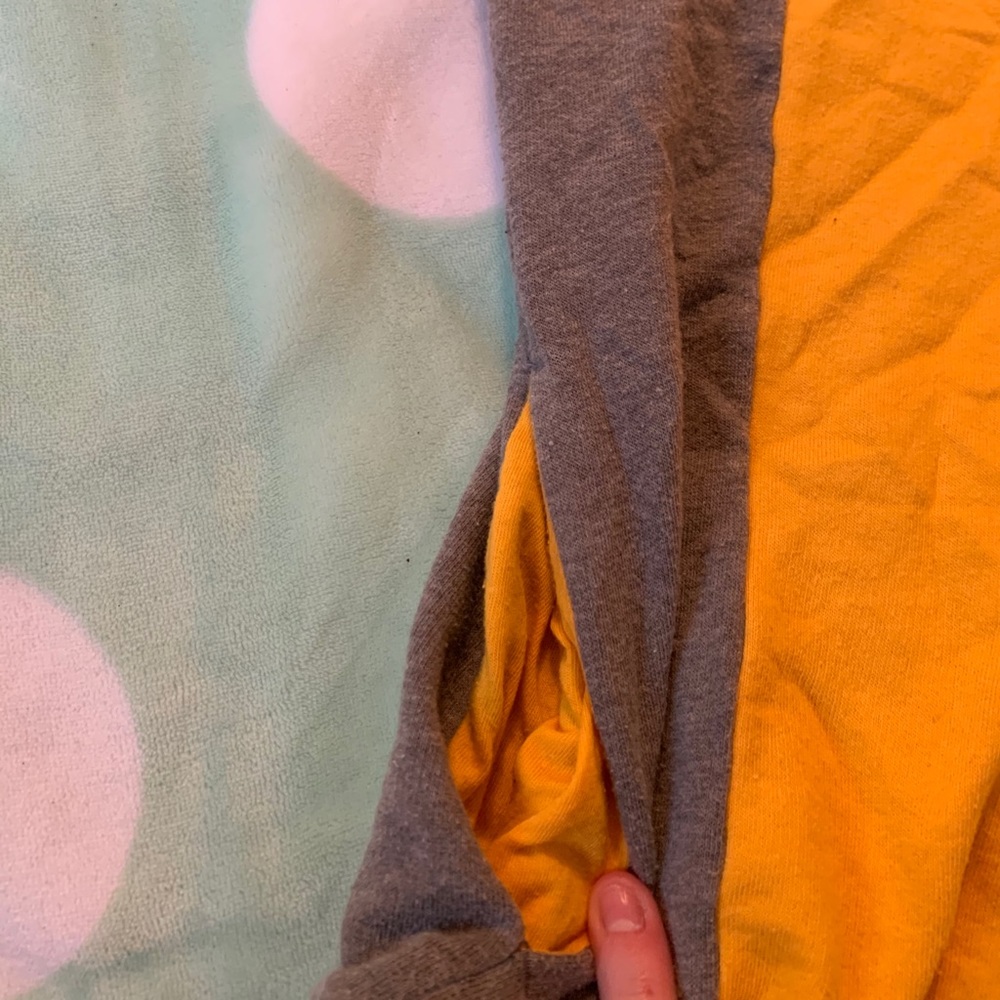 PINK pullover - Picture 2 of 4
